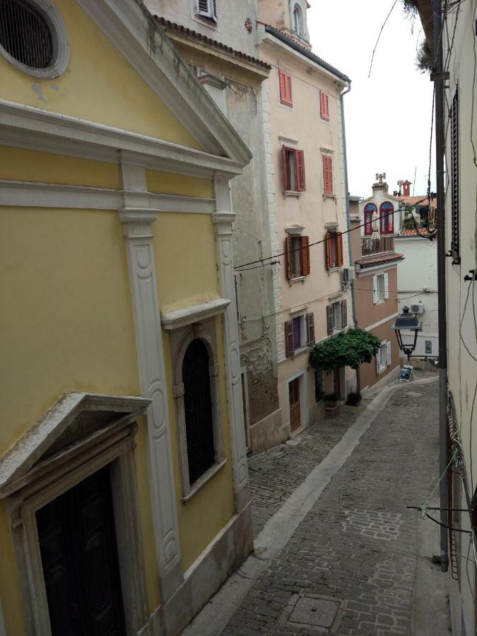 Apartments E & E Piran Eksteriør bilde